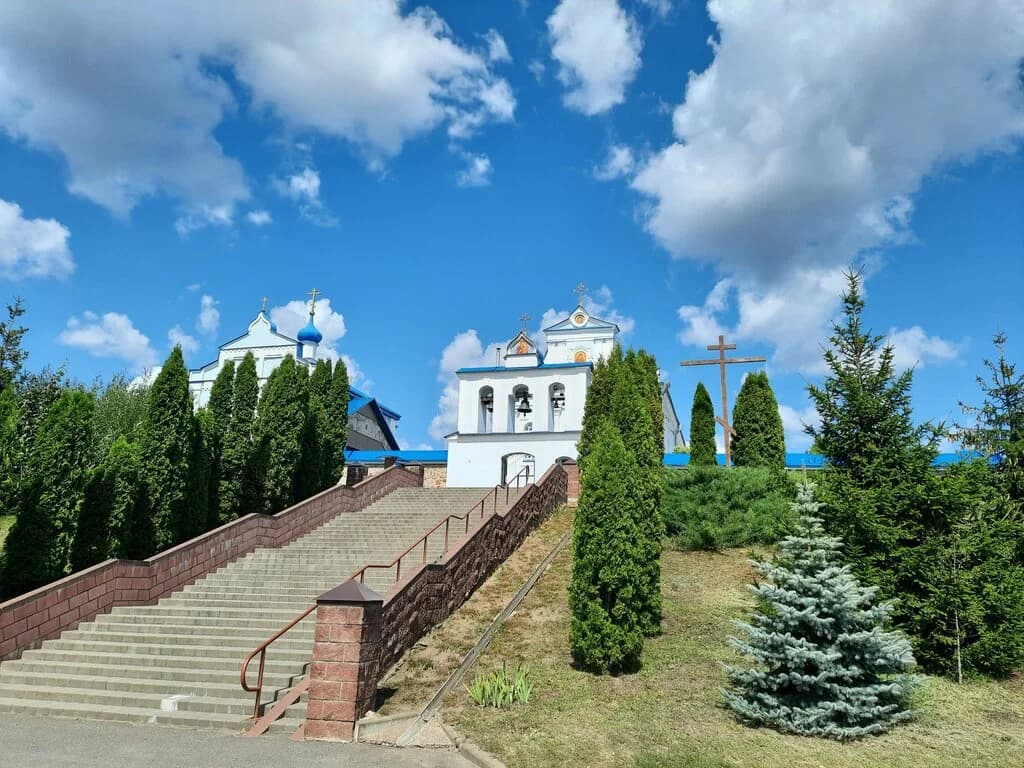 Брама-колокольня и ворота — фото 2