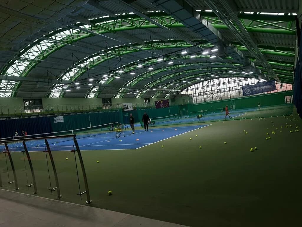 Family Tennis Club
