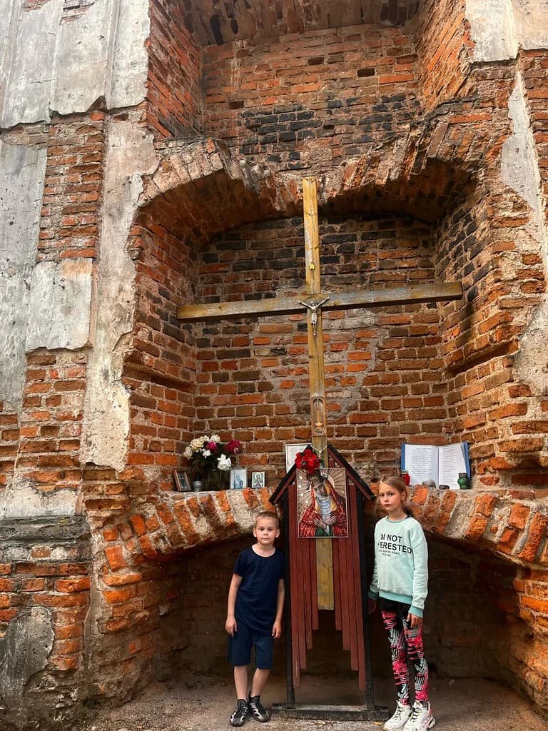 Развалины часовни-усыпальницы Прушинских — фото 3