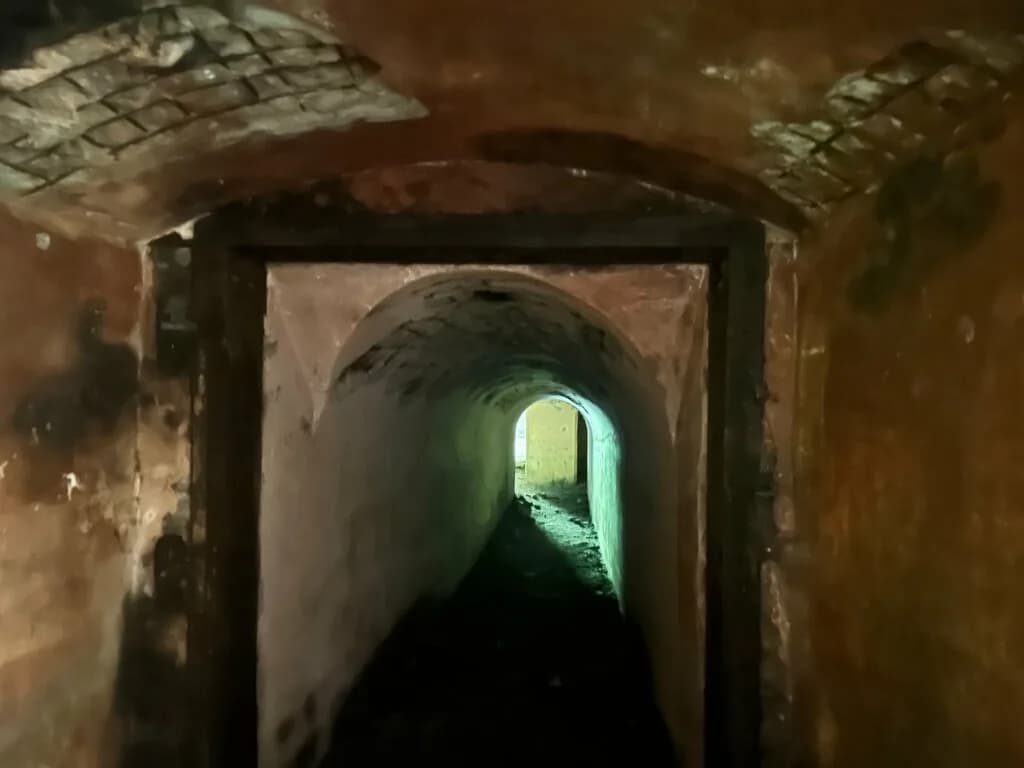 Оборонительная казарма Ж-З