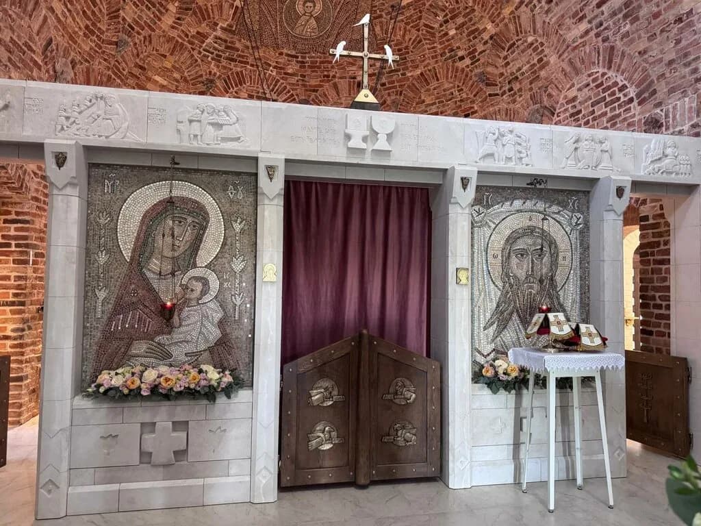 Храм в честь иконы Божией Матери Млекопитательница — фото 3