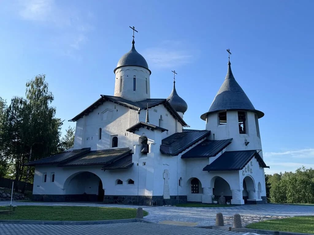 Храм в честь иконы Божией Матери Млекопитательница — фото 2