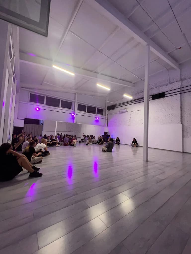 Школа танцев Over Dance (Овер Денс)