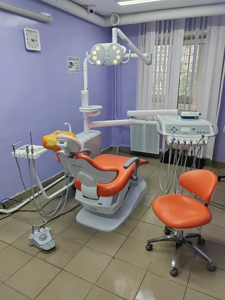 Стоматологическая клиника «Варвашени 15»