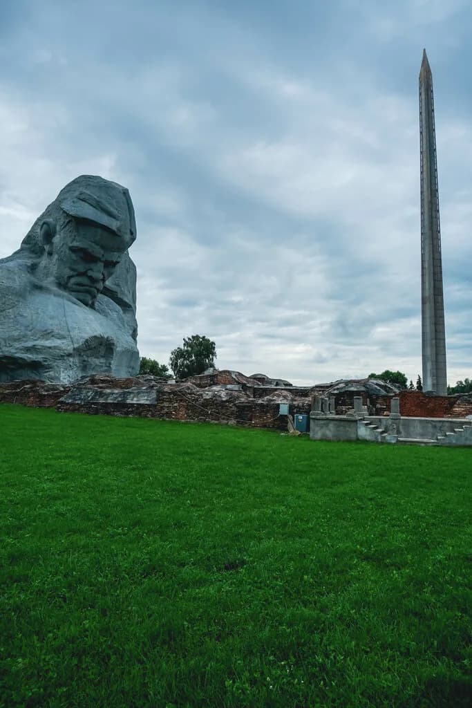 Фундамент костёла Иисуса Христа и Святого Казимира и коллегиума иезуитов — фото 6