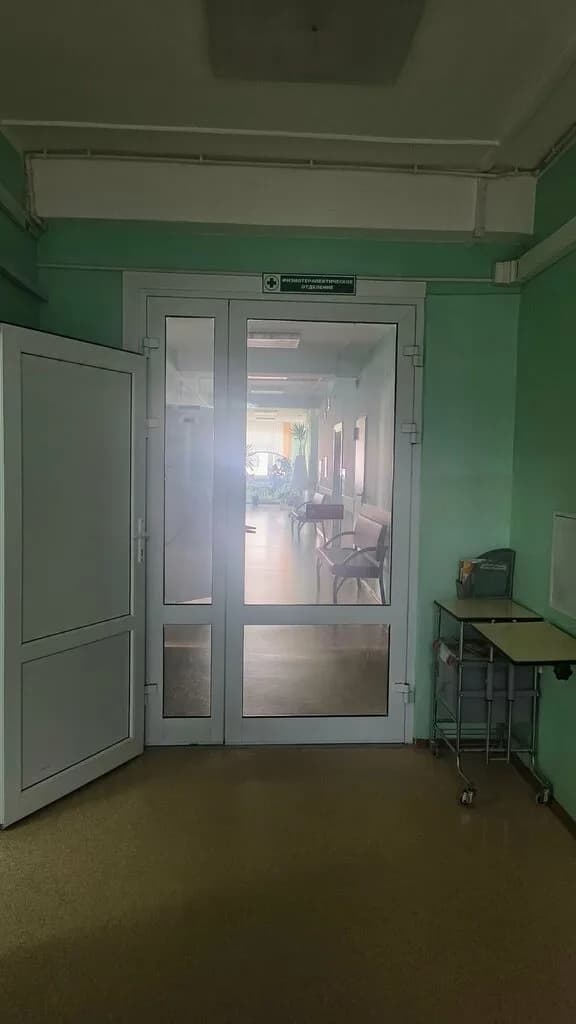 Городская детская инфекционная клиническая больница, физиотерапевтическое отделение — фото 2