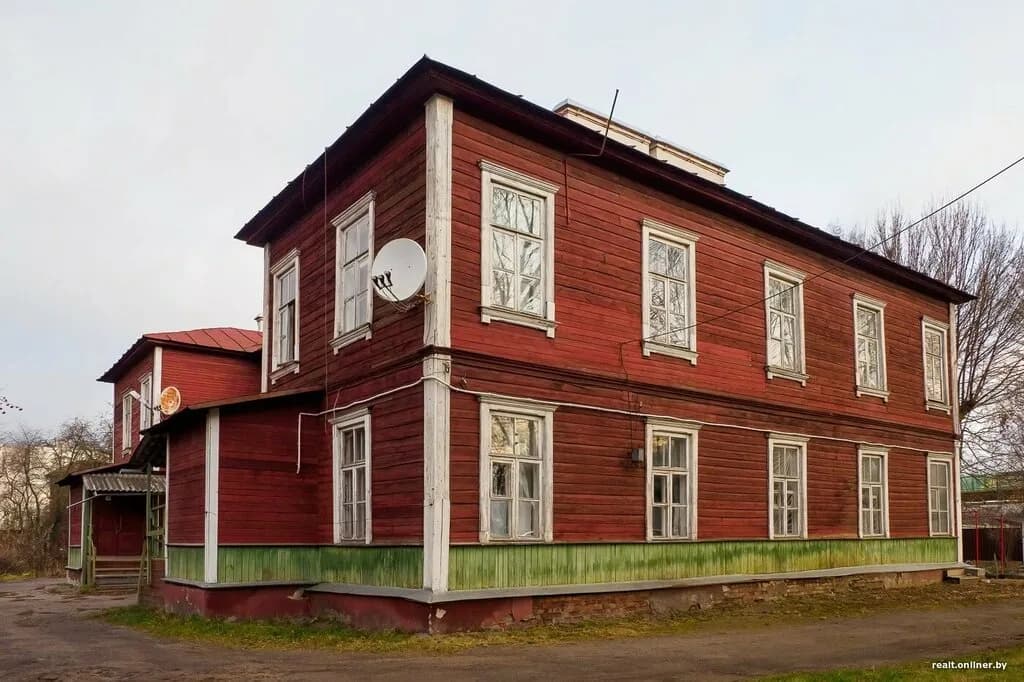 Деревянный дом постройки 1900 года