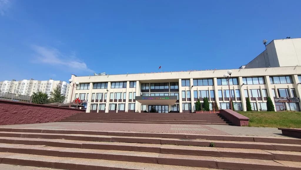 Балетная школа Вежновец
