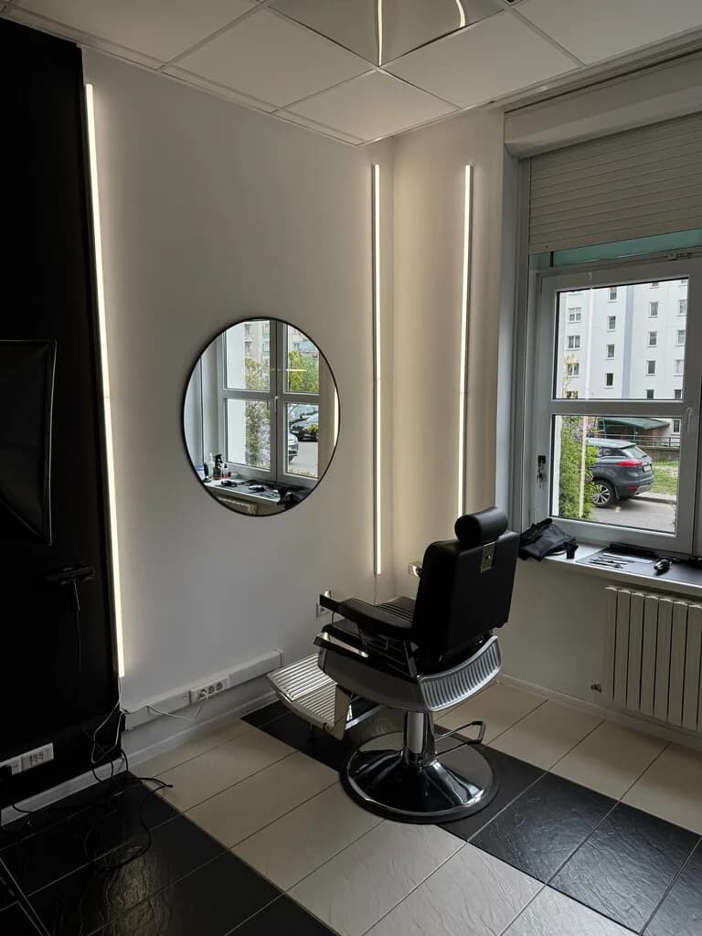 Strok. barber