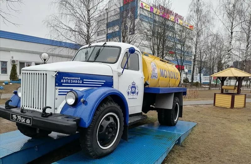 Молоковоз Газ-51