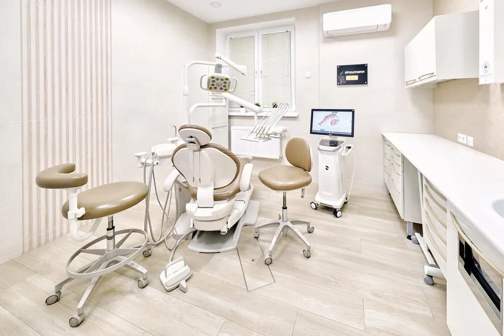 Стоматологии «ДенталЭлит»