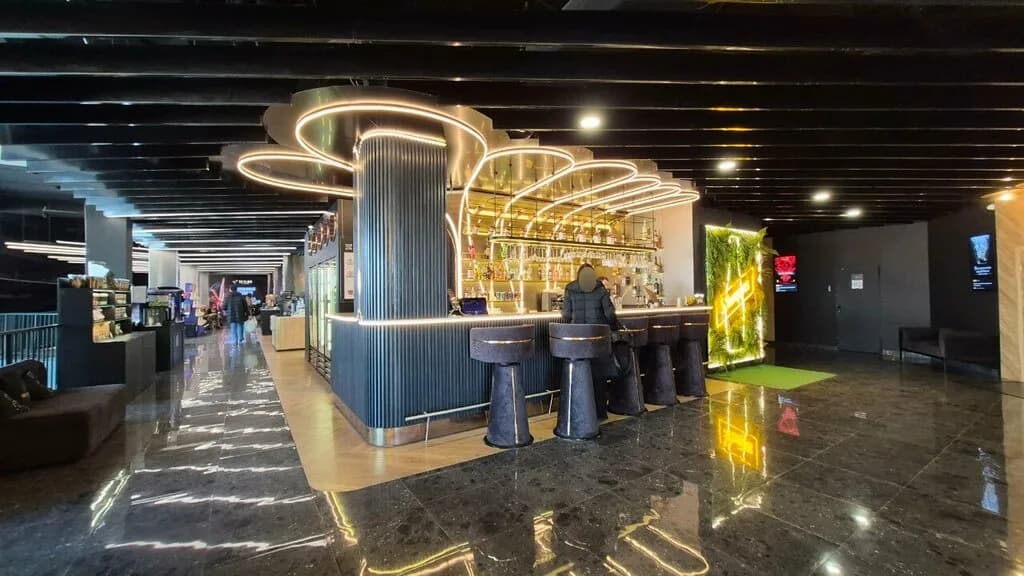 Cinema Bar — фото 6