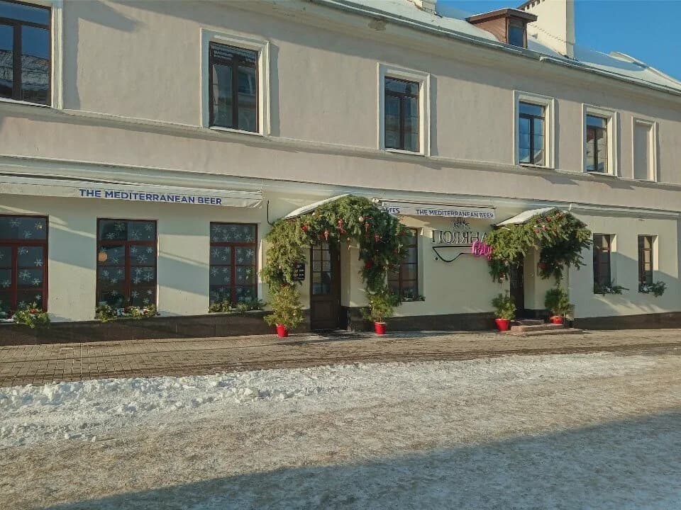 Поляна City