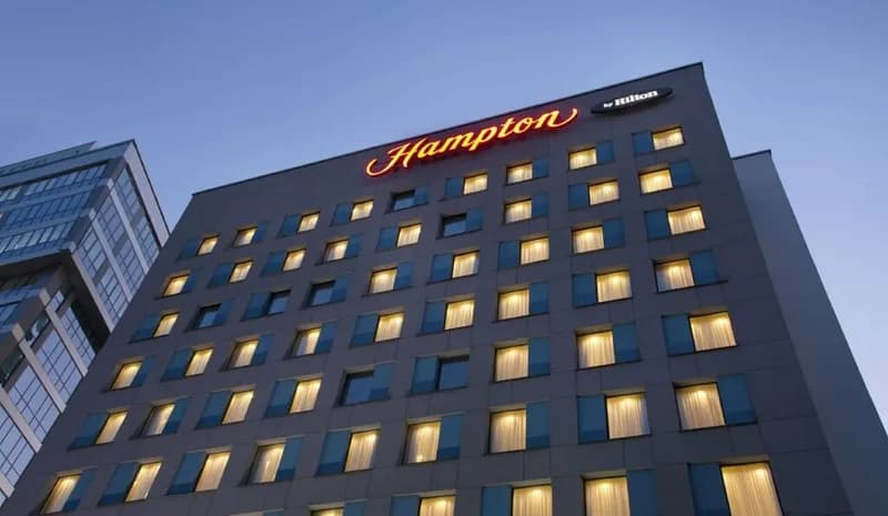 Отель Hampton by Hilton Minsk City Centre (Хэмптон бай Хилтон Минск Сити Центр)