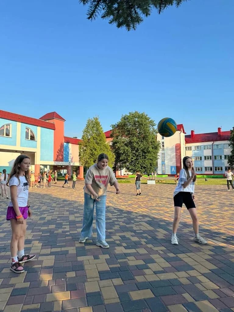 Туристическая компания «Краски жизни»