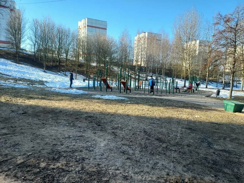 Спортивная площадка — фото 5