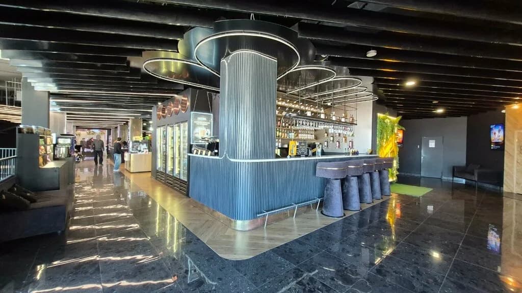 Cinema Bar — фото 5