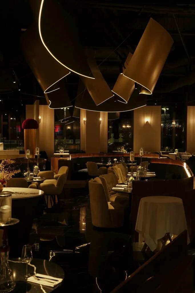 Mana restaurant & lounge