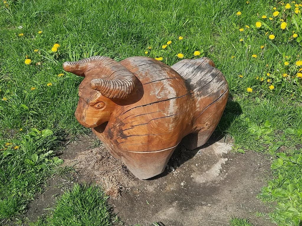 Декоративный бык