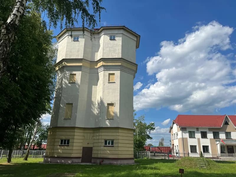 Старая водонапорная башня