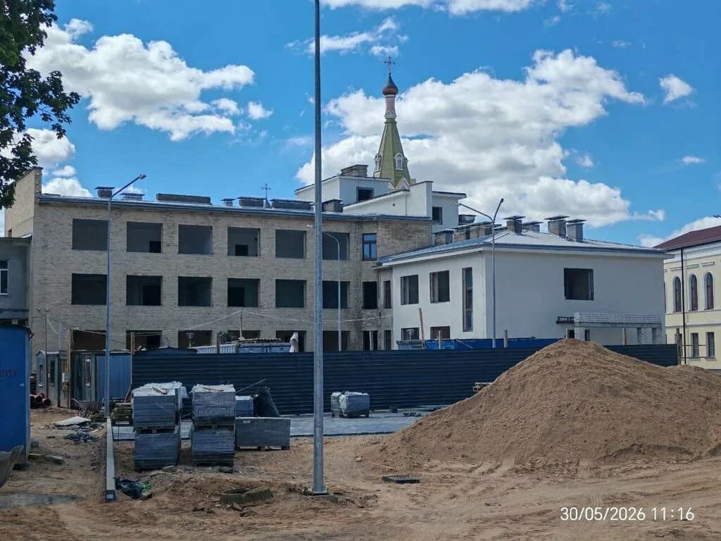 Бывший Дом офицеров — фото 6