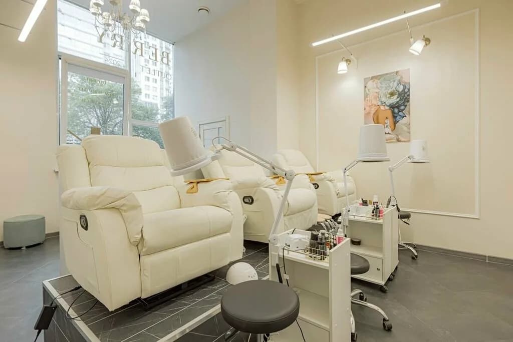 Nailberry Beauty Outlet — фото 2