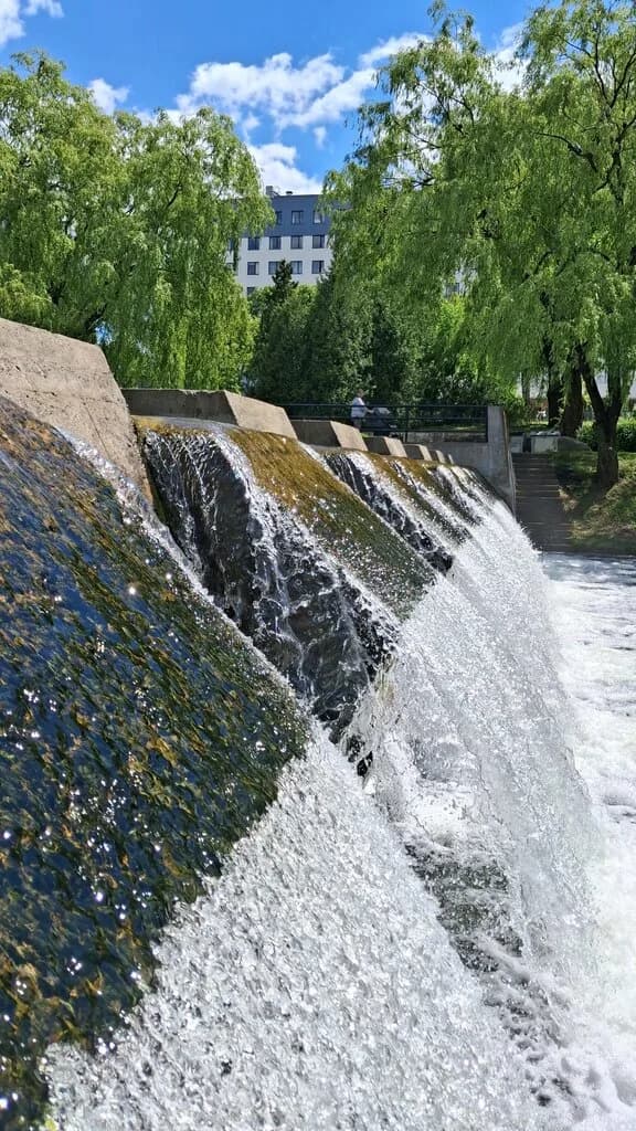Искусственный водопад — фото 6