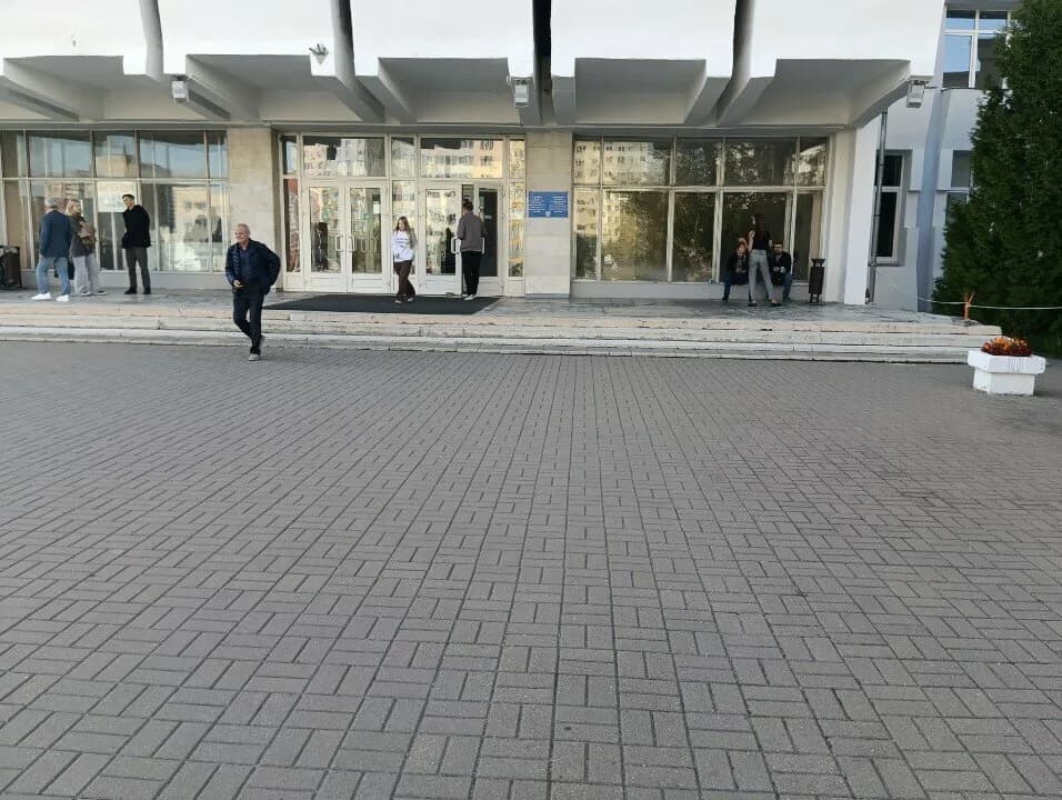 Лети ласточка