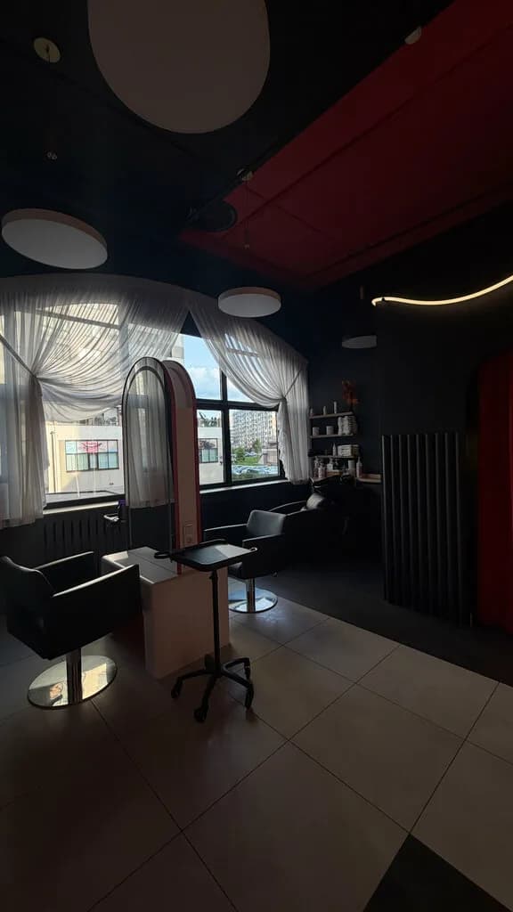 Pink hair studio