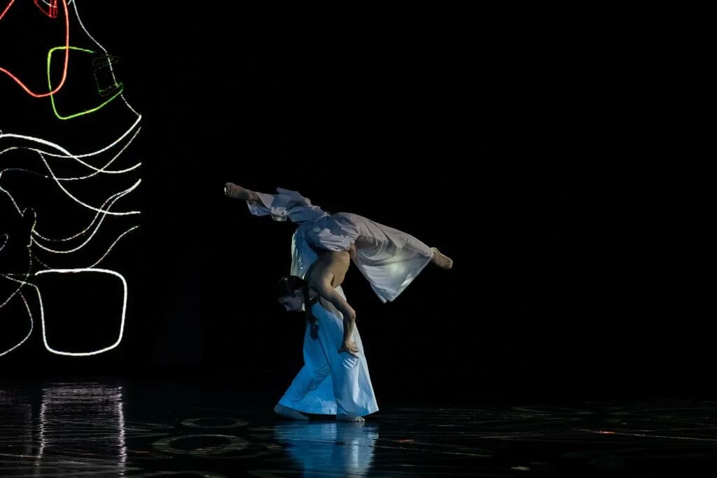 Smart dance