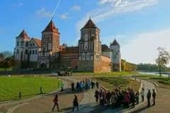 В 2012 году Мирский замок посетило рекордное количество туристов