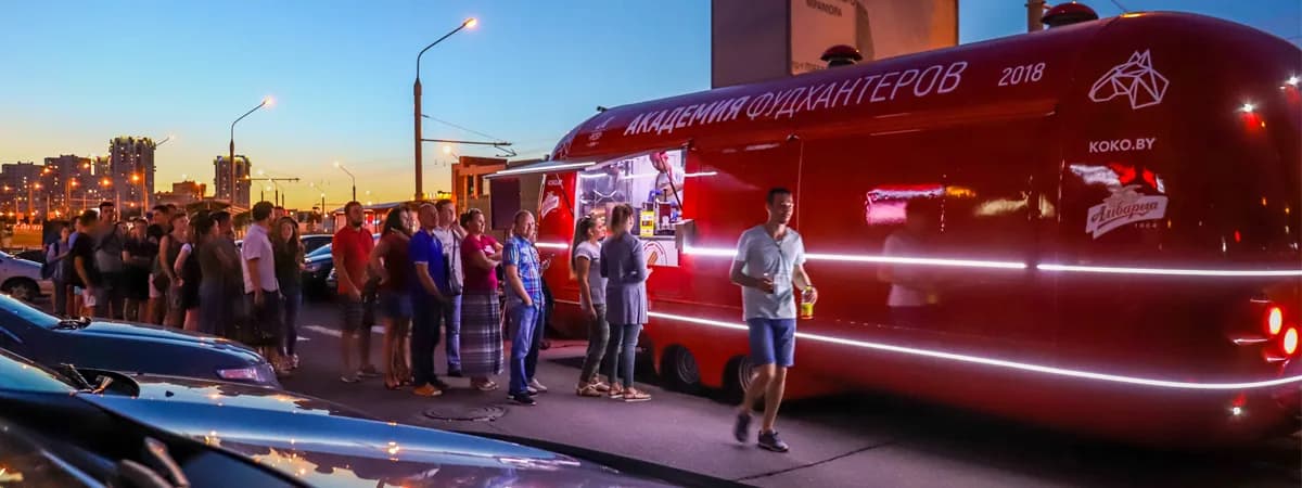  В центре Минска за один день прошли сразу три секретные вечеринки