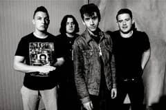 Arctic Monkeys анонсировали новый альбом