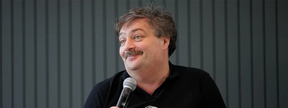 Дмитрий Быков приедет и расскажет про Гарри Поттера. Как попасть?