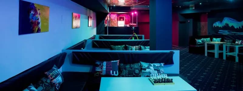 Уютная кальянная в центре города с доступными ценами. Обзор City Room