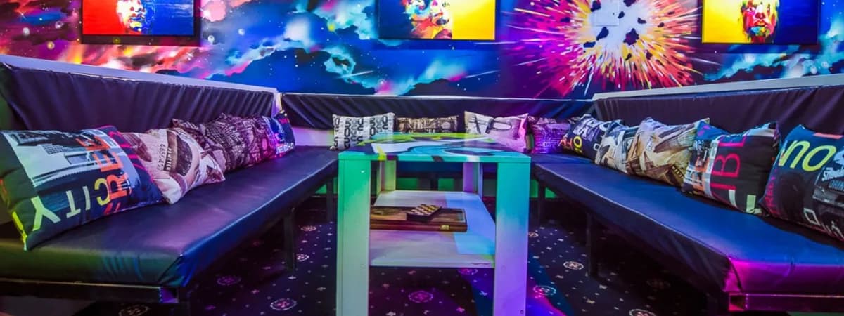 Трансляции футбола в CityRoom 21-26 августа