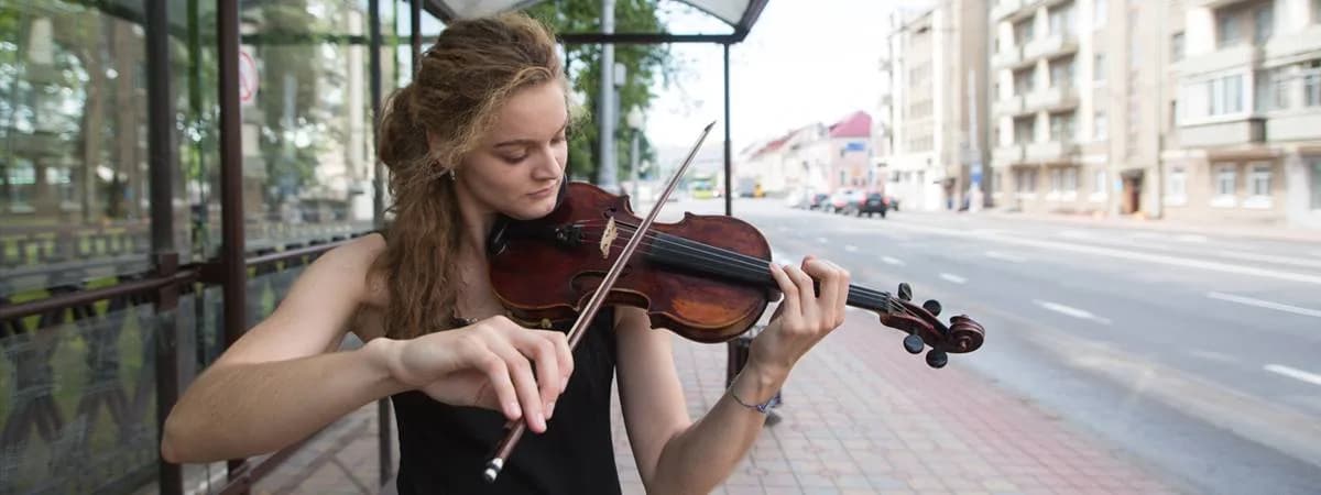 Концертов много не бывает. Классика у Ратуши будет звучать до конца лета