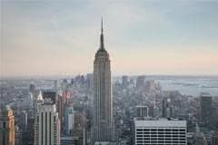 В Нью-Йорке прошел забег по лестницам Empire State Building