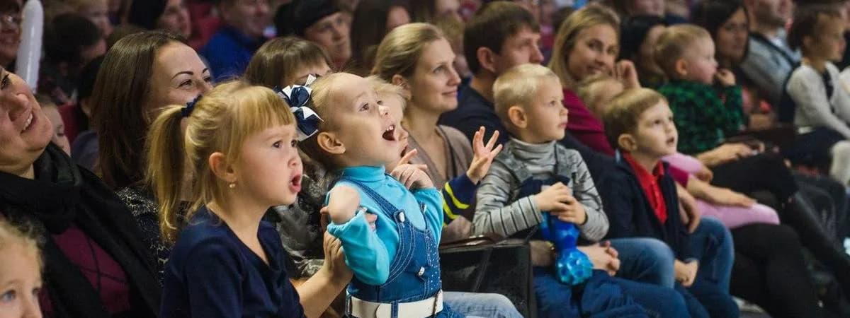 Фиксики едут в Минск. Дети увидят программу «Разбуди Деда Мороза»