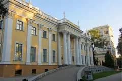 Новые экспонаты в Гомельском дворцово-парковом ансамбле