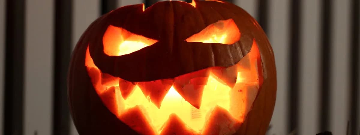 Halloween в кальянной Nuahule. Бронируйте места заранее!