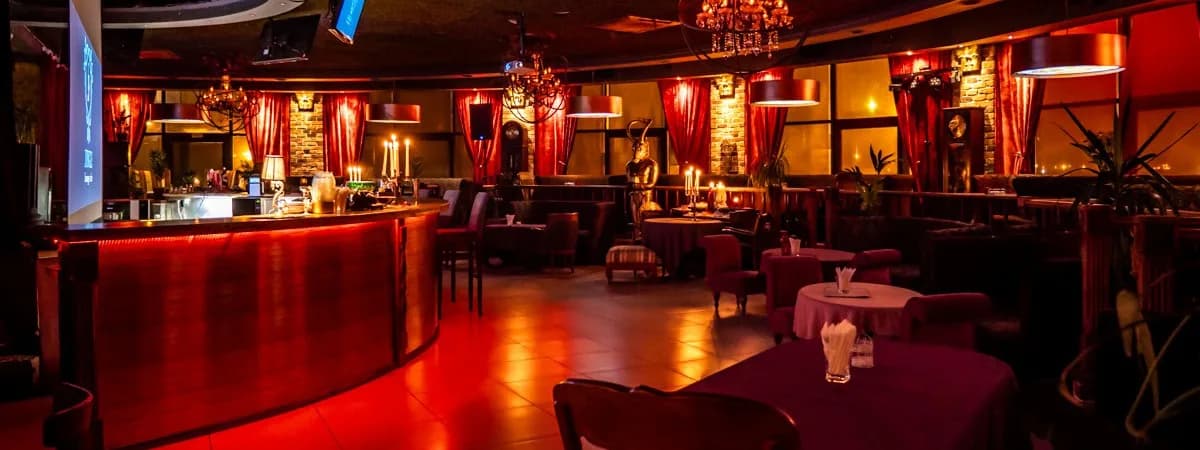Афиша Jungle Lounge Cafe на эти выходные