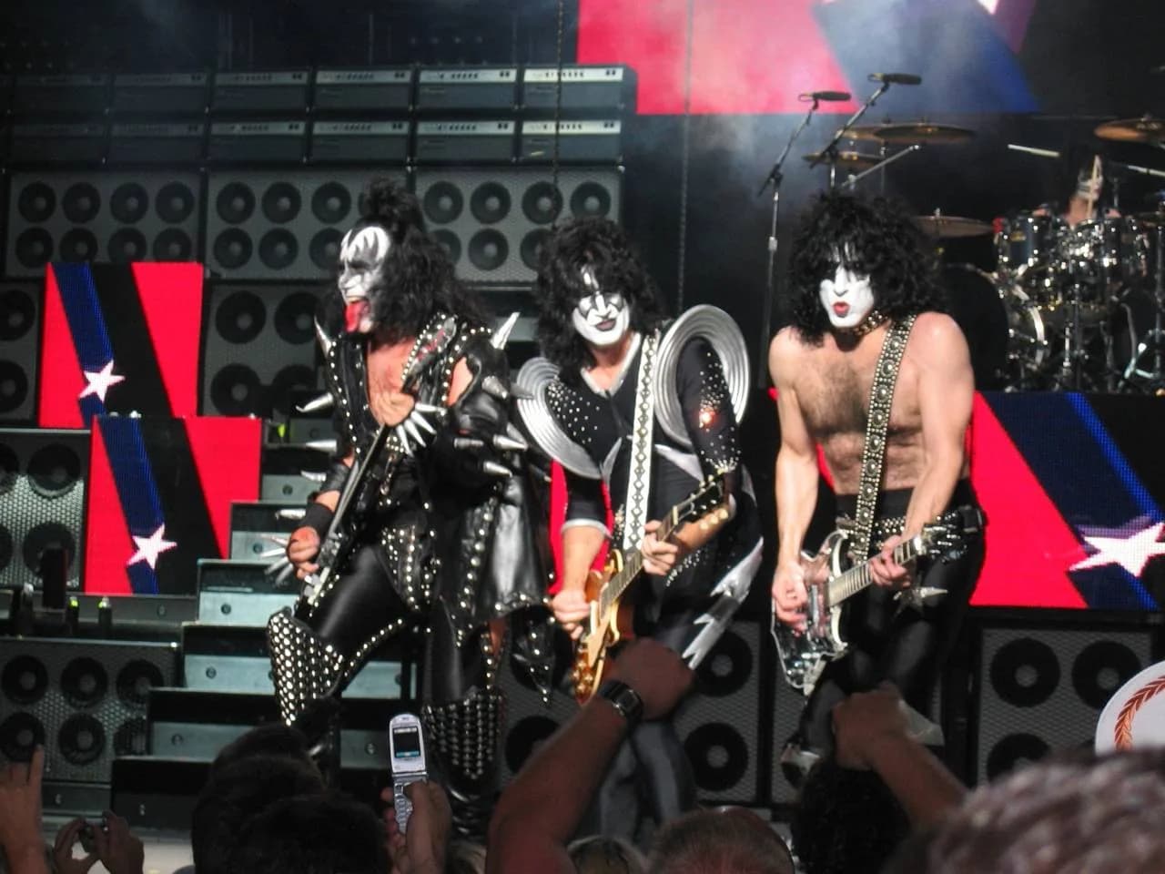 Kiss отправятся в тур в честь 40-летнего юбилея