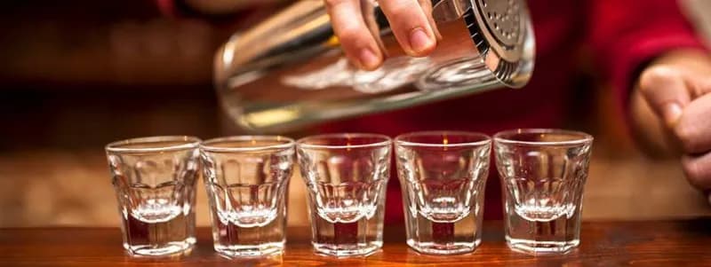 День бармена в «Мон Кафе»: эксклюзивный семинар от Дмитрия Кузнецова!