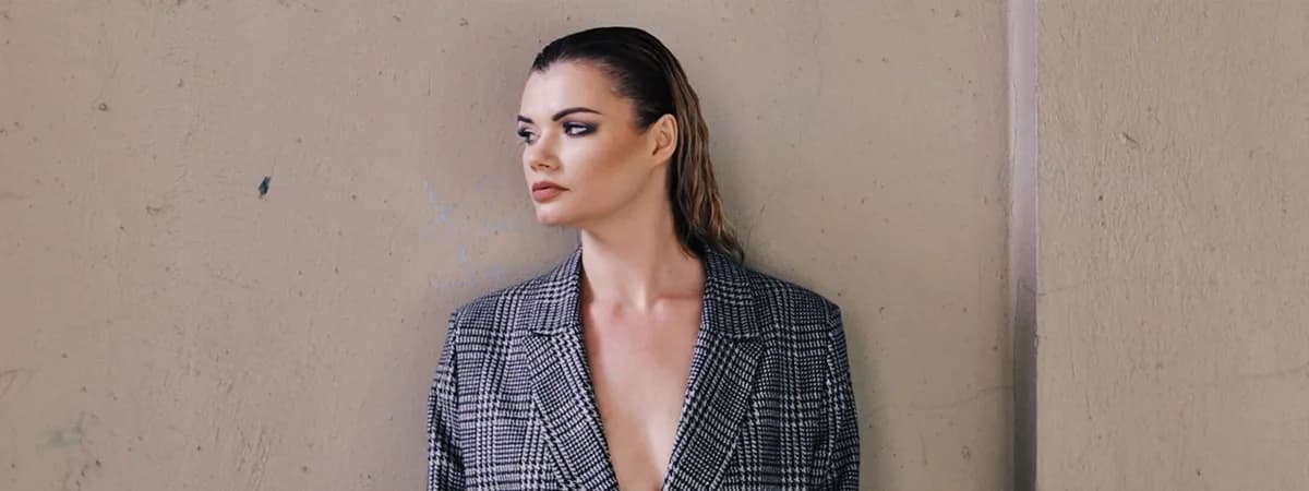 В Минске пройдет открытый семинар Ники Набоковой для всех, кто хочет покончить с одиночеством. Вход свободный