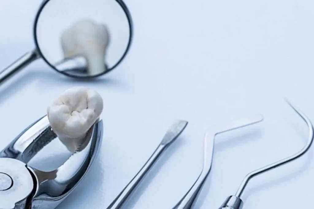Qr Dental Center