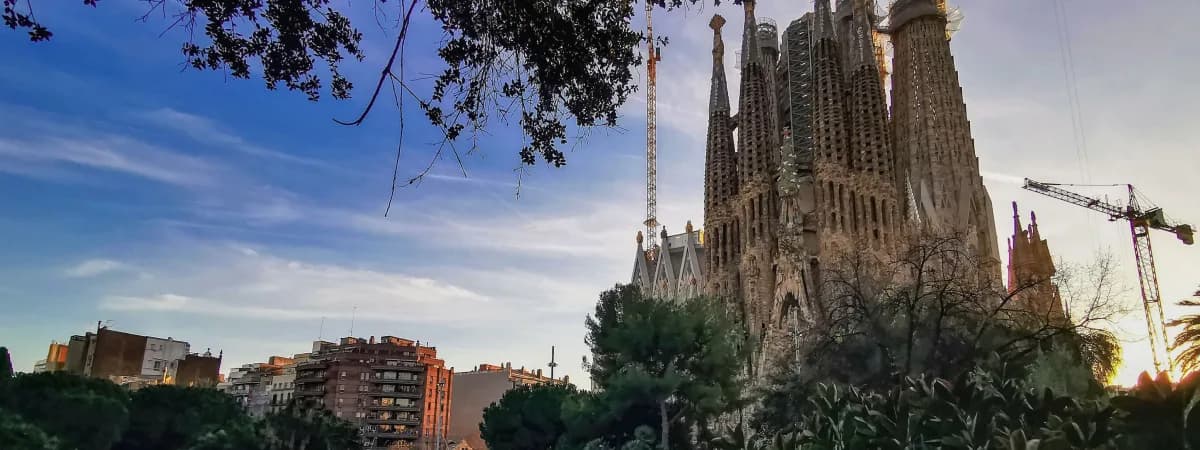 После 144 лет строительства: в Саграда Фамилия завершена башня Иисуса Христа