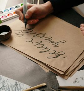 Каллиграфия как искусство: в Национальной библиотеке пройдет мастер-класс